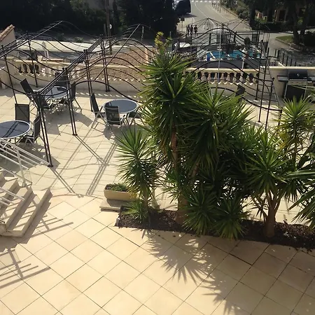 La Du Cap Lägenhetshotell Le Lavandou