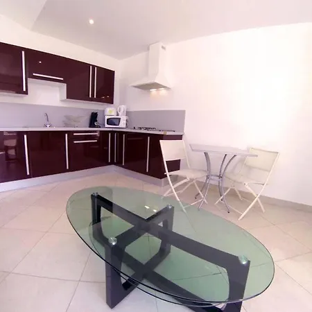 La Du Cap Apart-hotel 3*