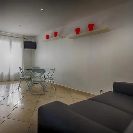 La Du Cap 3* Ле-Лаванду